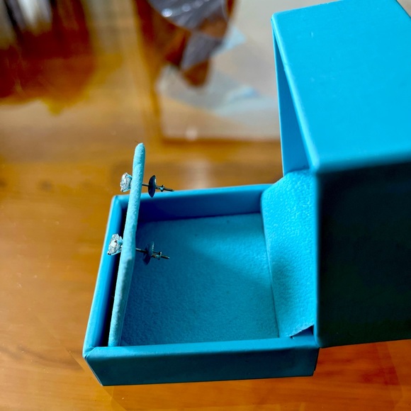 **SOLD** Diamond Stud 18K White Gold Earrings - Picture 2 of 7